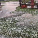 Oluja i grad napravili štetu u Gornjem Milanovcu, formiraju se komisije za procenu štete